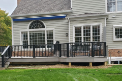 low-deck-with-gate-loudoun