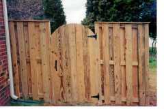 Fence-gate